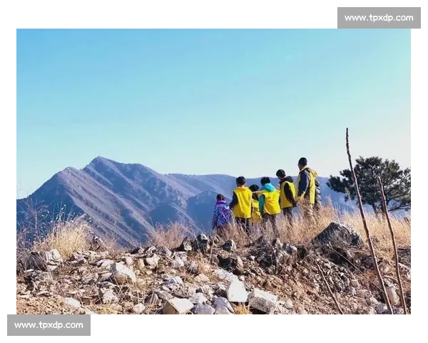 挑战极限与自然之美：探索登山运动的魅力与身心成长之旅