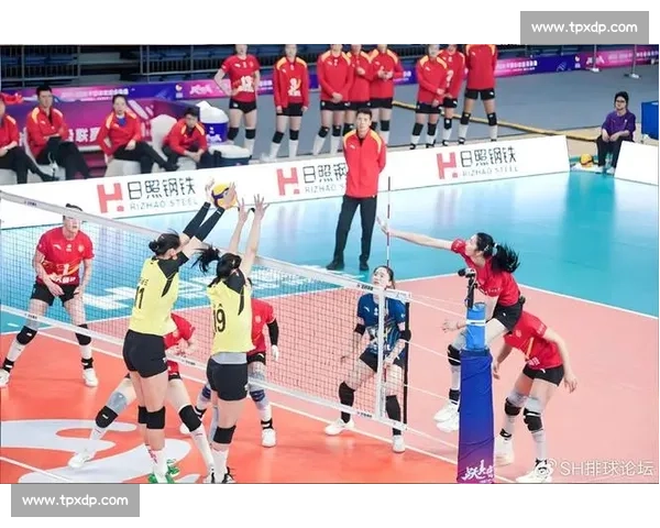 排球焦点战激烈上演强队对决技战术博弈引爆全场观赛热潮