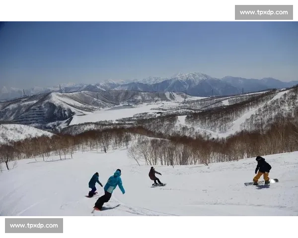 高山滑雪意外频发引发安全管理与防护措施反思